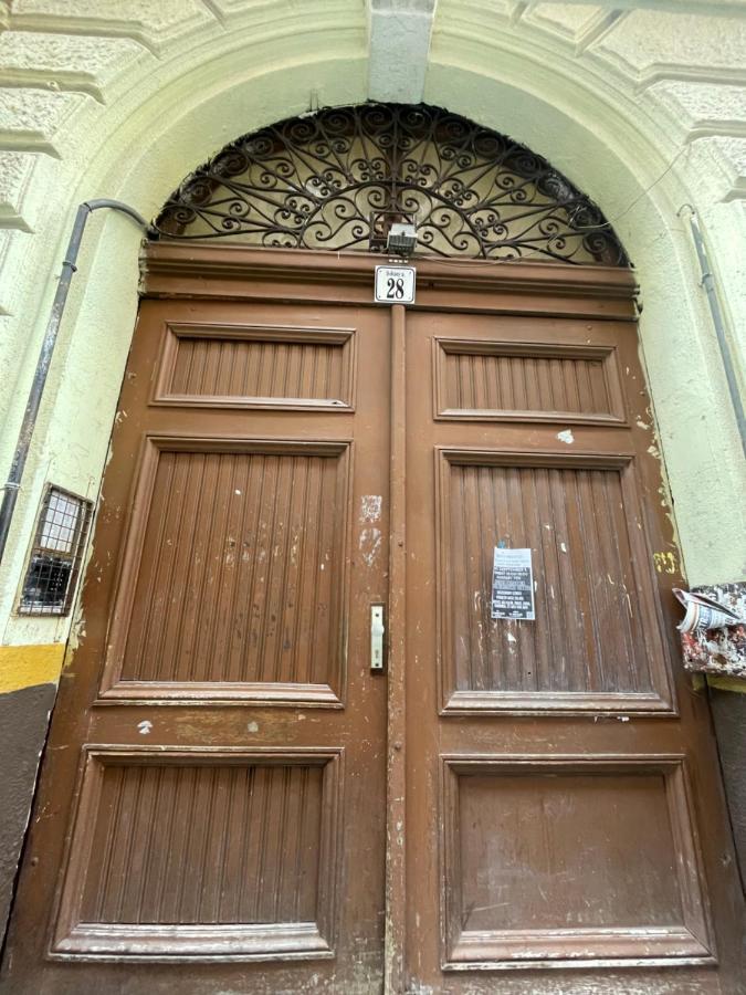 The Heart Of Budapest Hostel Exterior foto