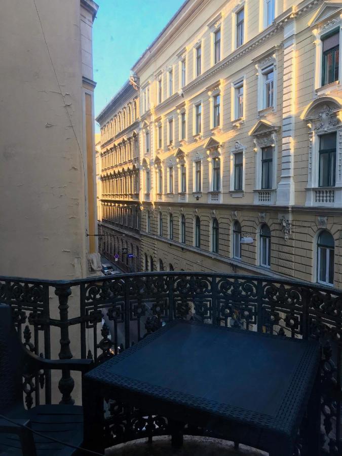 The Heart Of Budapest Hostel Exterior foto